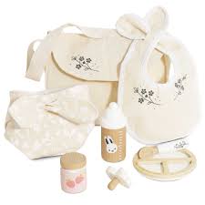 Dolls Nursing Kit and Bag