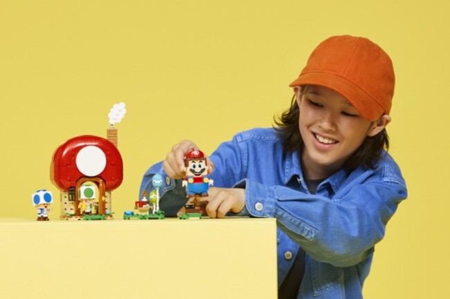 LEGOΓö¼┬½ Super Mario Party at Toad's House